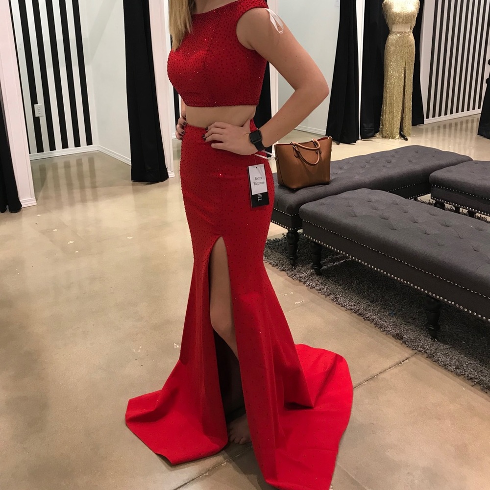 Sherri Hill Prom Dress